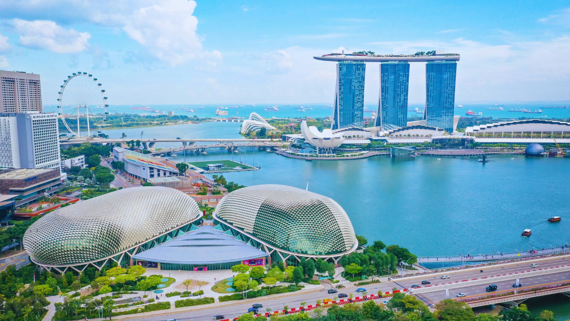 Marina Bay Sands and skyline, Singapore